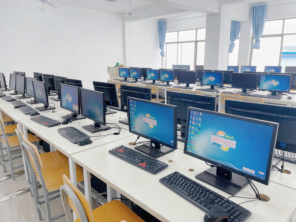 学校正门