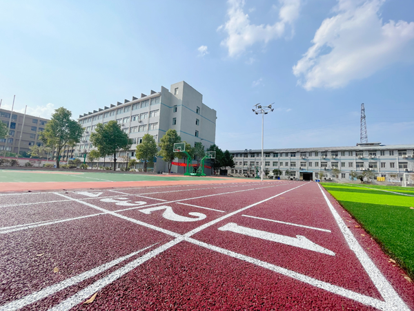 学校正门